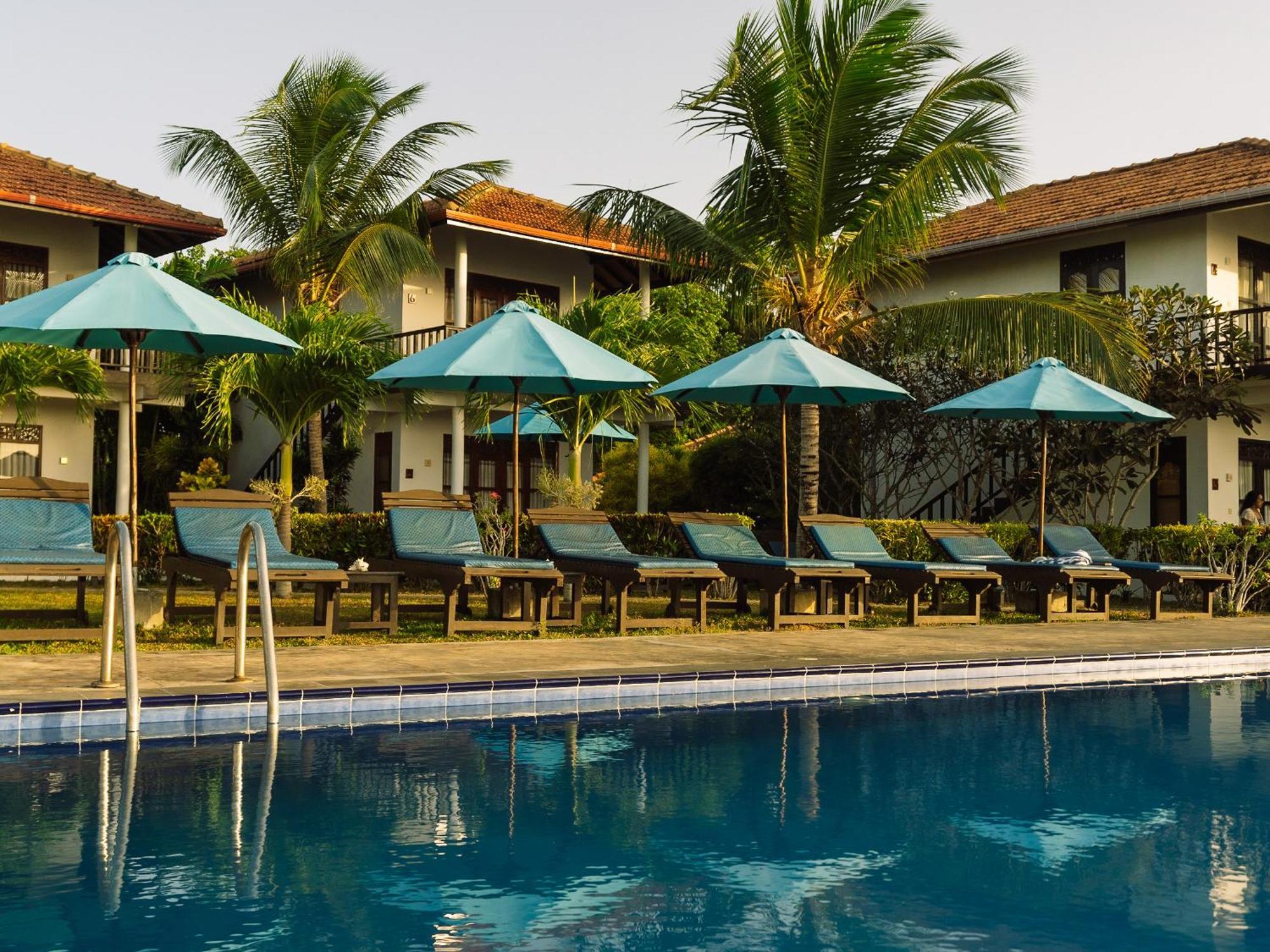 Ananthaya Beach Тангале Екстериор снимка